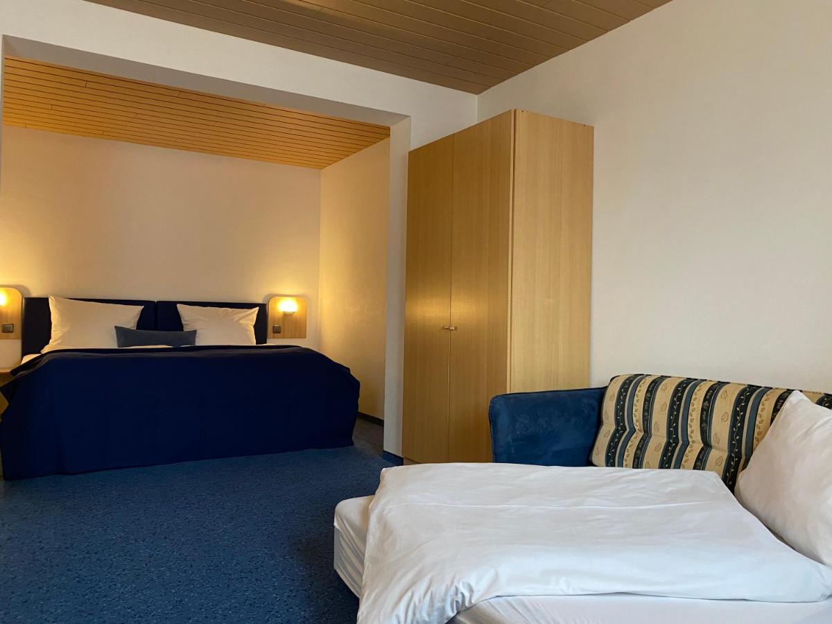 Zum Goldenen Adler Hotel Pfarrweisach Buitenkant foto